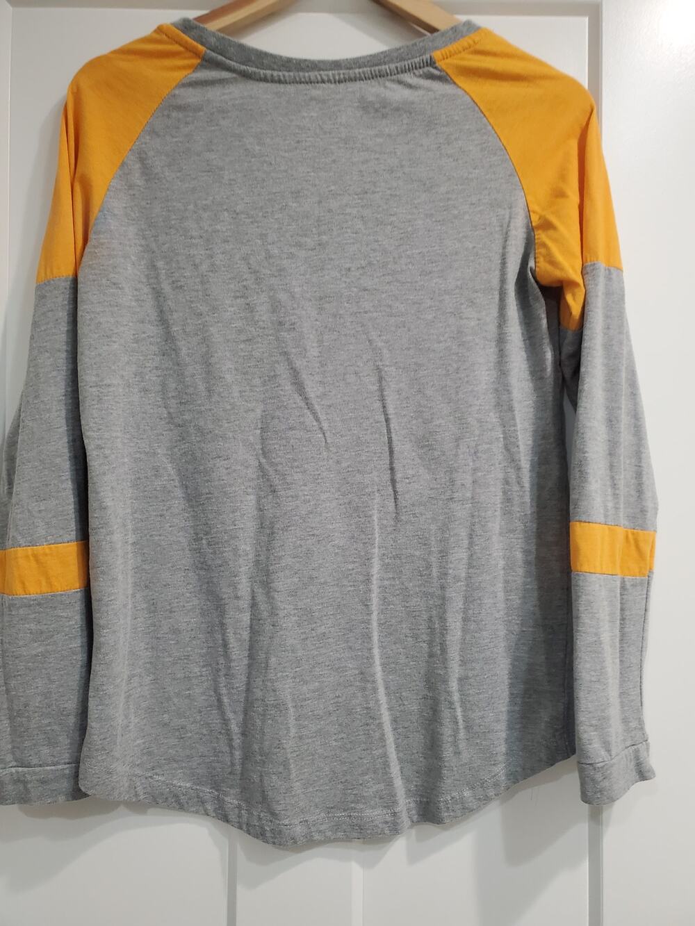 Tennessee Volunteers Shirt size Medium